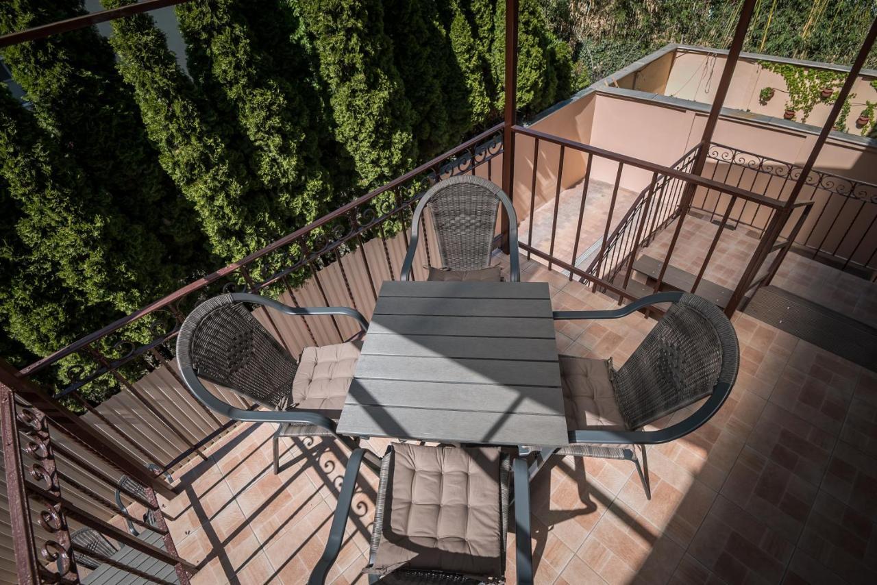 Mokka Apartman Szeged Exterior photo