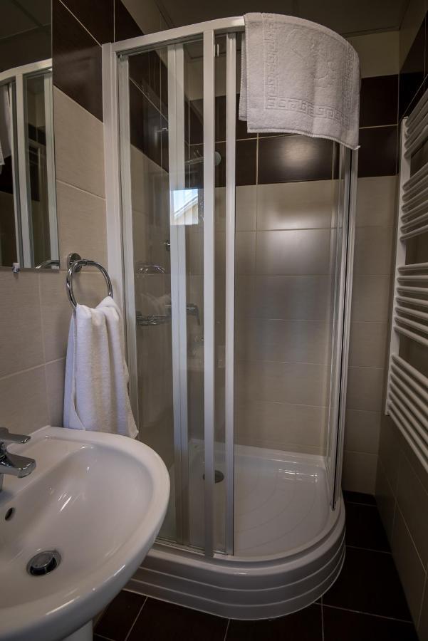 Mokka Apartman Szeged Exterior photo